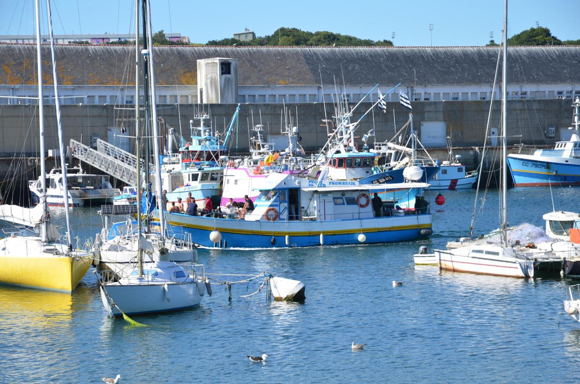 Votre Vue, La Mer, Les Bateaux !!! Wir Sprechen Flieben Deutsch, Touristentipps, We Speak English Apartment Concarneau Ngoại thất bức ảnh